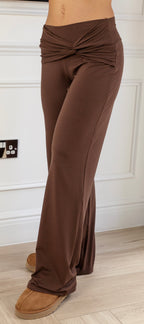 Knot wide leg