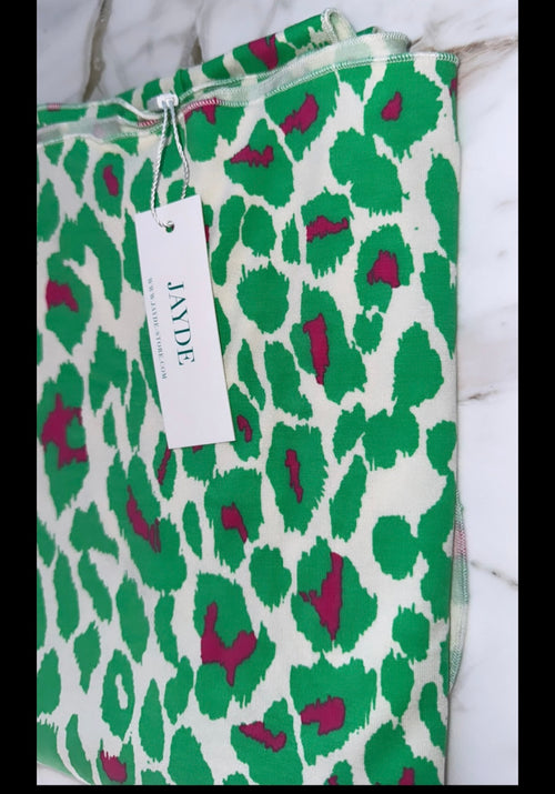 SARONG- Green leopard