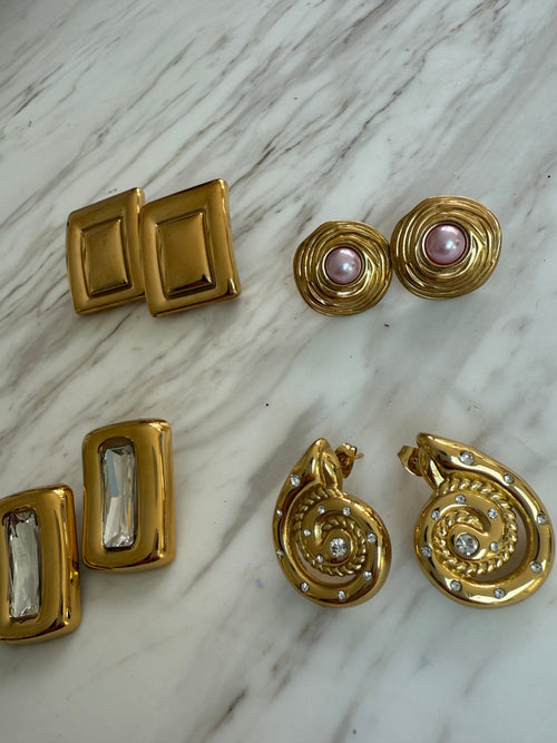Rose Pearl Stud