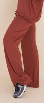 Wide leg trousers